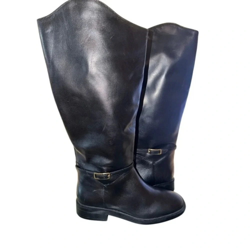 Arezzo sleek black